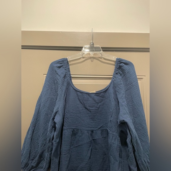 Universal Thread Top - Picture 4 of 6